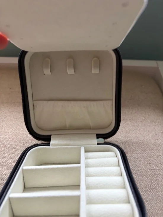 Travel Jewelry Organizer Case - Black and Cream - Picture 2 of 3